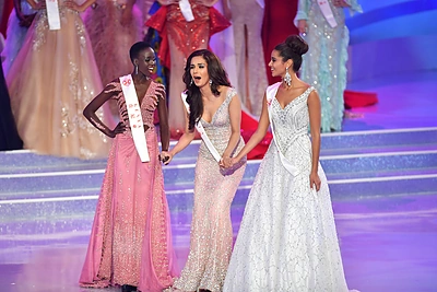 „Mis pasaulis“ titulas atiteko indei Manushi Chhillar