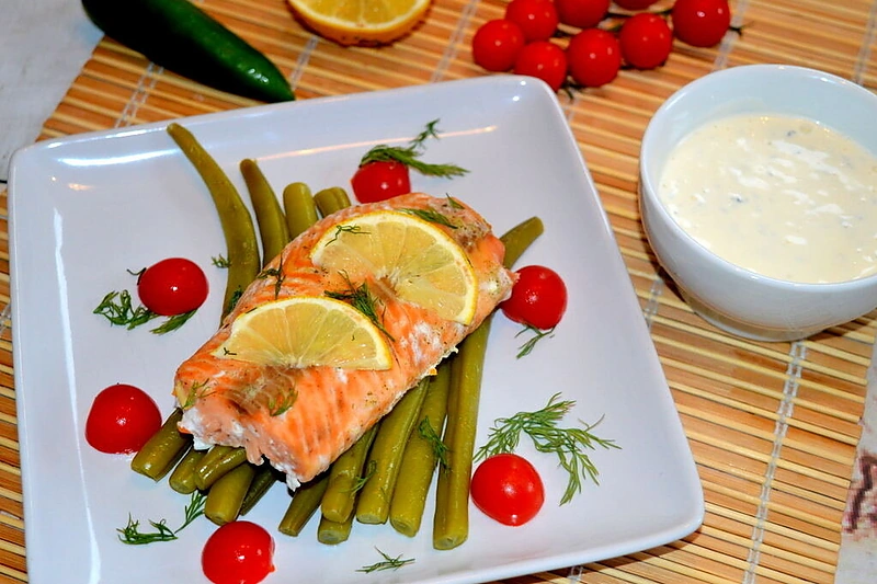 Lašiša su šparaginėmis pupelėmis