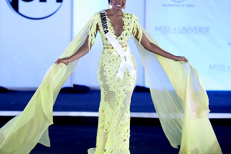 Grožio konkurso "Mis visata" akimirkos