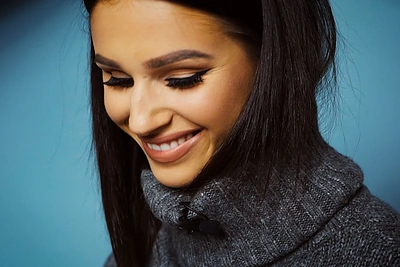 Žvaigždės rankinė: Deimantė Kazėnaitė parodė prietaisą tobuloms asmenukėms