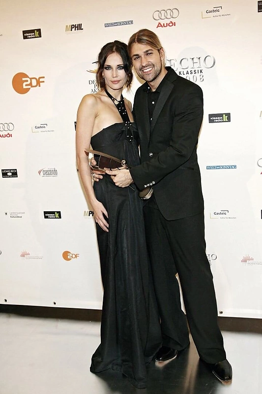 Davidas Garrettas su modeliu Tatjana Gellert