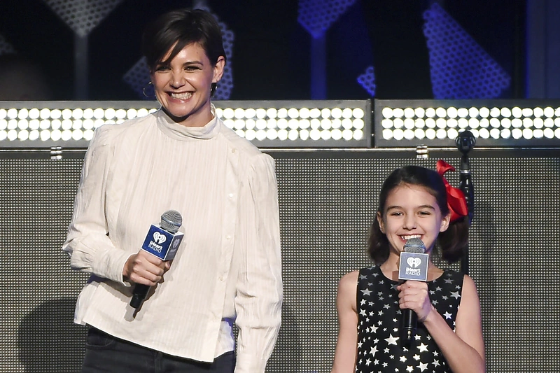 Katie Holmes su dukra Suri Cruise