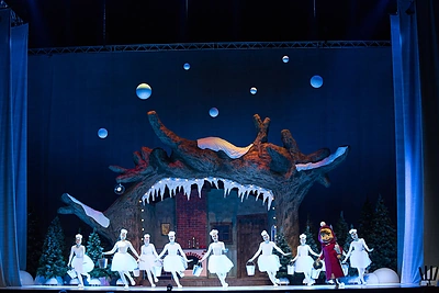 Spektaklis „Maša ir lokys“