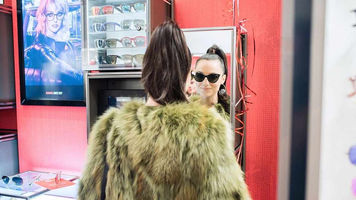 „Ray Ban“ pristatymas