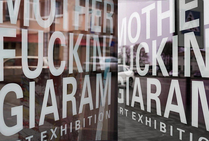 Parodos atidarymo akimirka