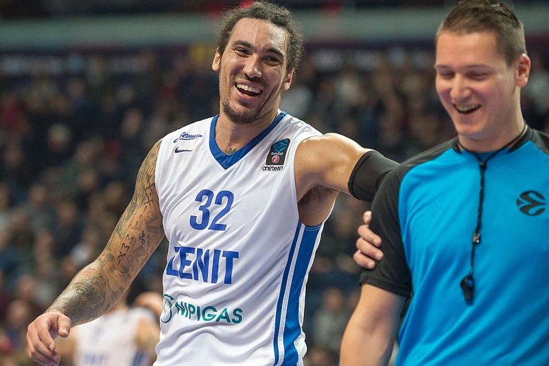 Drew Gordonas / Alfredo Pliadžio nuotr.