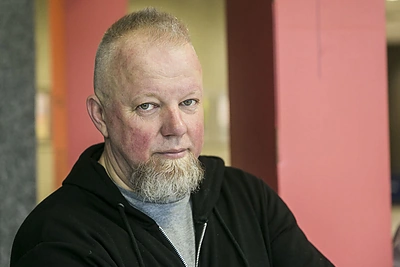 Vytaras Radzevičius ruošiasi kelionei su anūkėliu