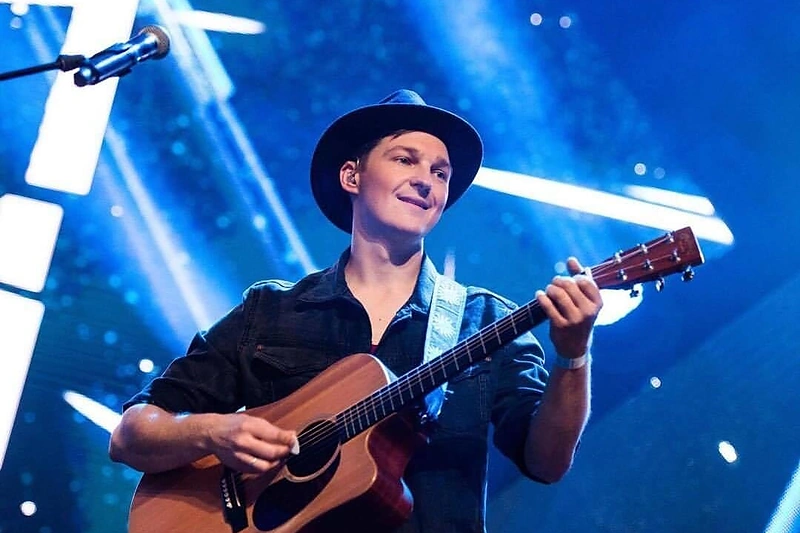 Juozas Martin pristato „Eurovizijai“ skirtą dainą „Don't Give Up“