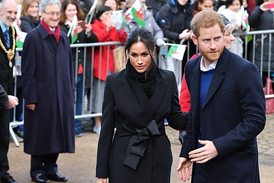 Visos nori būti kaip Meghan Markle – jos elegantiškas paltas šluojamas iš lentynų