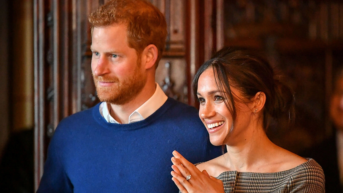 Princas Harry su Meghan Markle atvyko į Kardifą