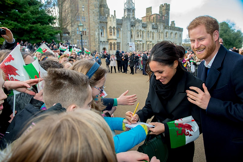 Princas Harry su Meghan Markle atvyko į Kardifą