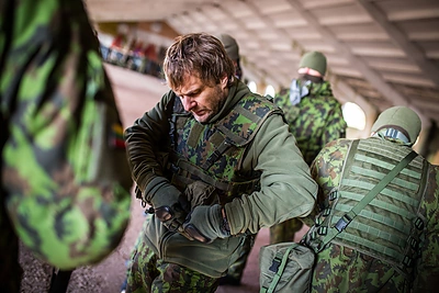 Autolenktynininkas Benediktas Vanagas davė šaulio priesaiką