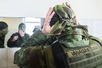 Autolenktynininkas Benediktas Vanagas davė šaulio priesaiką