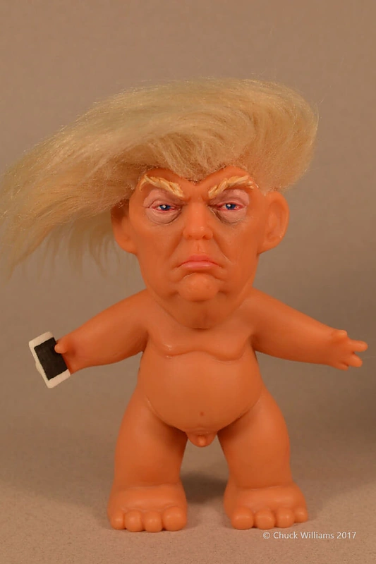Donaldo Trumpo lėlė-trolis