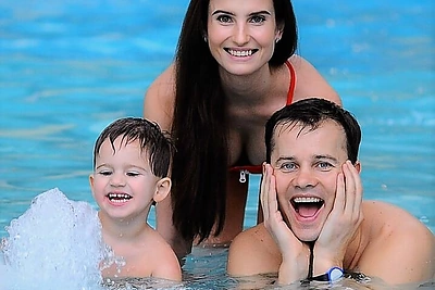 Nerijus Juška su šeima lankėsi vandens parke