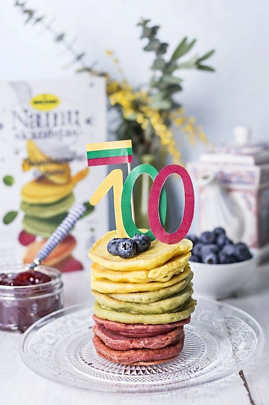 Trisplaviai blyneliai