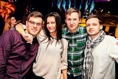 „Goda Alijeva & Driule XL“ drabužių kolekcija pristatyta "Mojo Lounge"