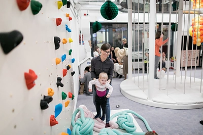 Vilniaus vaikų laisvalaikio ir edukacijos centre „Cosmos Place“ buvo surengta Užgavėnių šventė