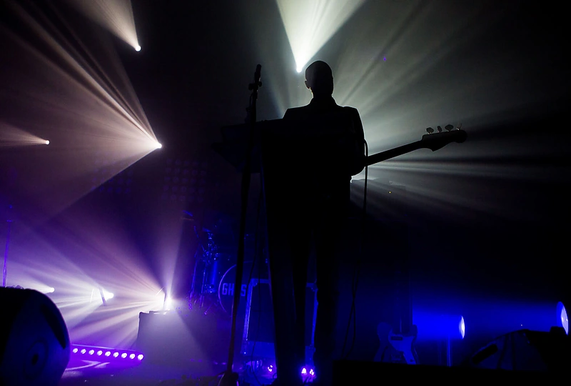 Ghostpoet koncerto akimirkos