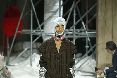 „Calvin Klein“ ruduo / žiema'18
