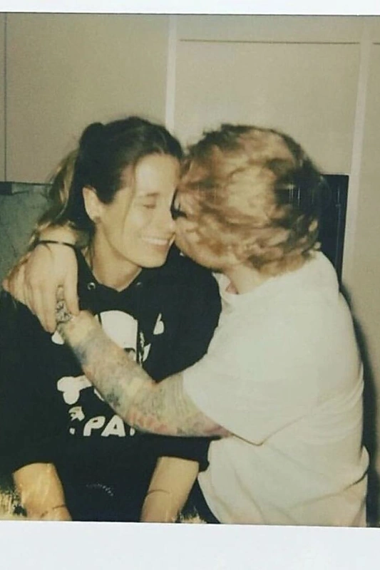 Edas Sheeranas ir Cherry Seaborn