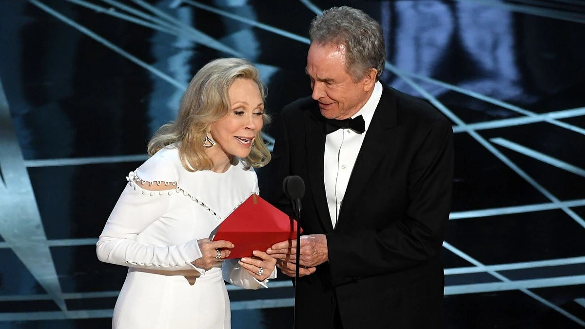 Faye Dunaway ir Warrenas Beatty
