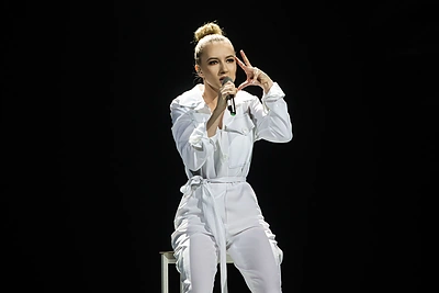„Eurovizijos“ finalistė Paula prašo gerbėjų pagalbos: kurią pasirodymo versiją palaikote jūs?