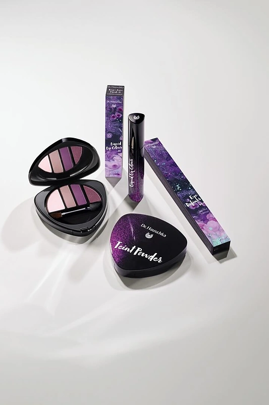 Dr. Hauschka riboto leidimo makiažo priemonių kolekcija „Purple Light“