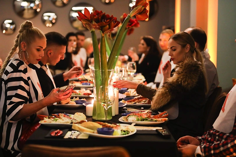 „Foxes grill & Lobster“ atidarymas