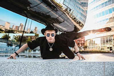 „Vogue“ šokio treneris R. Petrauskas: Lietuvos žmonės, gana to klaidžiojimo paslapčių miške!