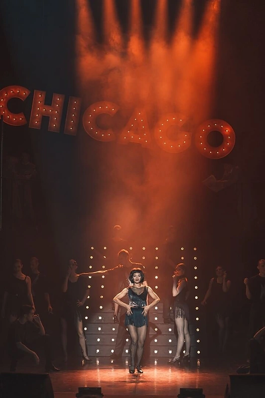 Akimirka iš miuziklo „Čikaga“