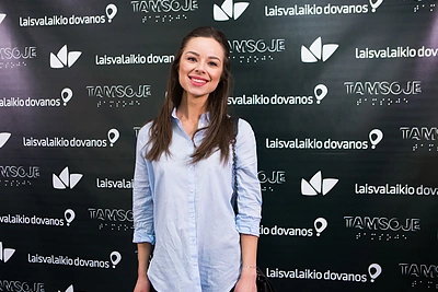 Tamsoje pristatytas realybės šou "Tamsoje"