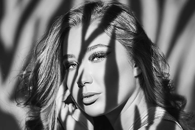 Gimtadienį švenčianti atlikėja Junà džiaugiasi nauja fotosesija