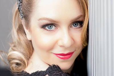 Marija Nazarova apie operą „Visos jos tokios“: „Nereikia kutenti velnio“