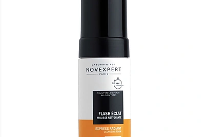 Express Radiant Cleansing Foam - WITH CAP