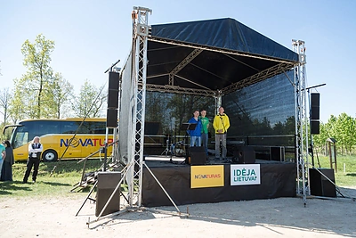 Dešimtasis ir baigiamasis „Neregėtos Lietuvos“ ąžuolyno sodinimas