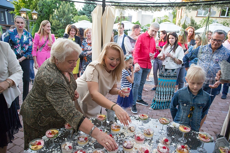 Kaune restorano „Floros simfonija“ vasaros terasos atidarymas