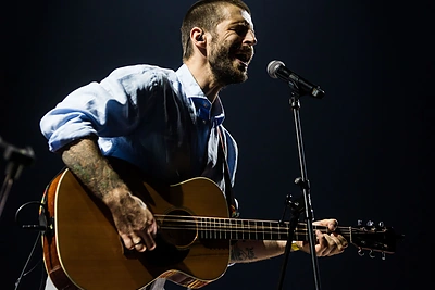 Jamesą Bluntą apšildė Justinas Jarutis