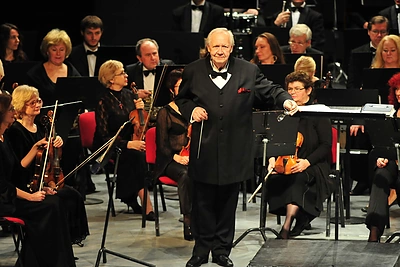 Jaunųjų talentų festivalis: išskirtinis pasirodymas su orkestru ir garsiais dirigentais