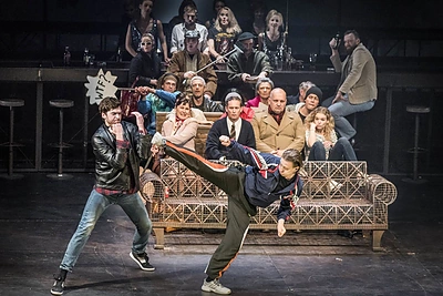 Akimirkos iš spektaklio „Išvarymas“