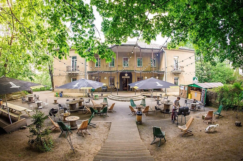 Downtown Forest Hostel