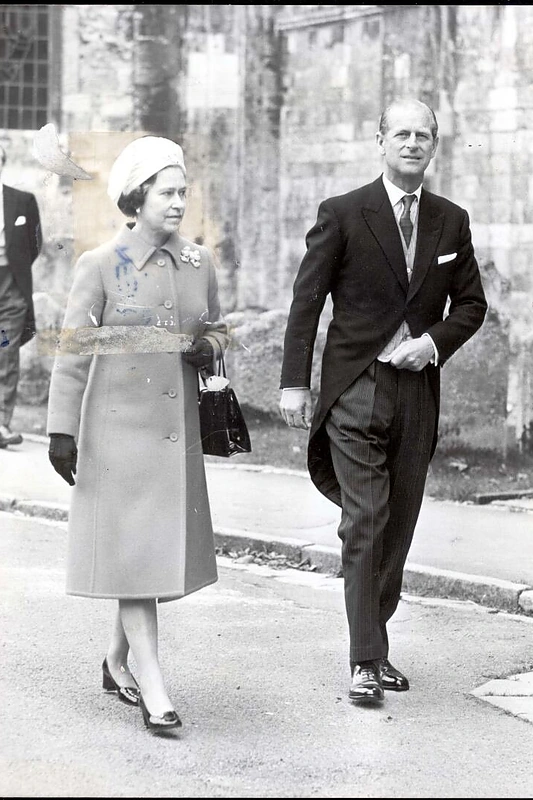 Karalienė Elizabeth II su sutuoktiniu princu Philipu (1979)