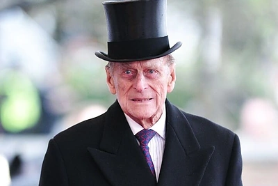 Karalienės Elizabeth II vyras 99-erių princas Philipas išgabentas į ligoninę