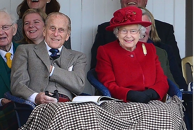 Princas Philipas ir Karalienė Elizabeth II (2015)