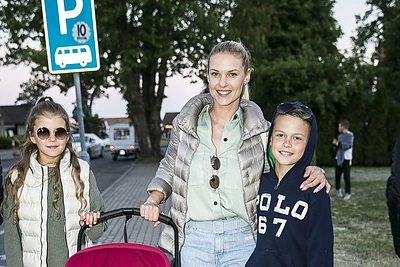 Vilma Javtokienė su vaikais / Viganto Ovadnevo nuotr.