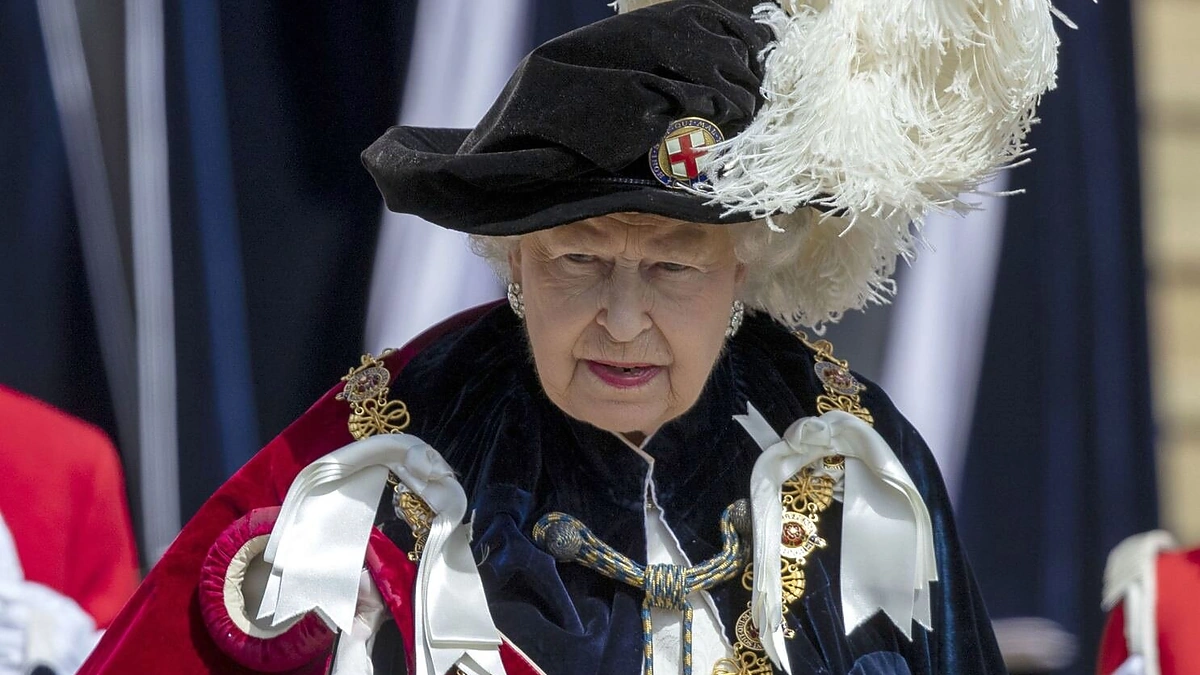 Karalienė Elizabeth II