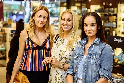 Tarp grožio šventės svečių – kūdikio besilaukianti aktorė Ineta Stasiulytė