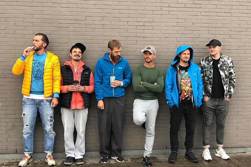 Filmo „Tarp mūsų berniukų“ komanda