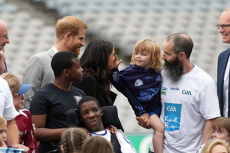 Princo Harry ir Meghan Markle susitikimas su vaikais