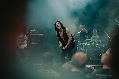 Pirmoji festivalio „Devilstone“ diena